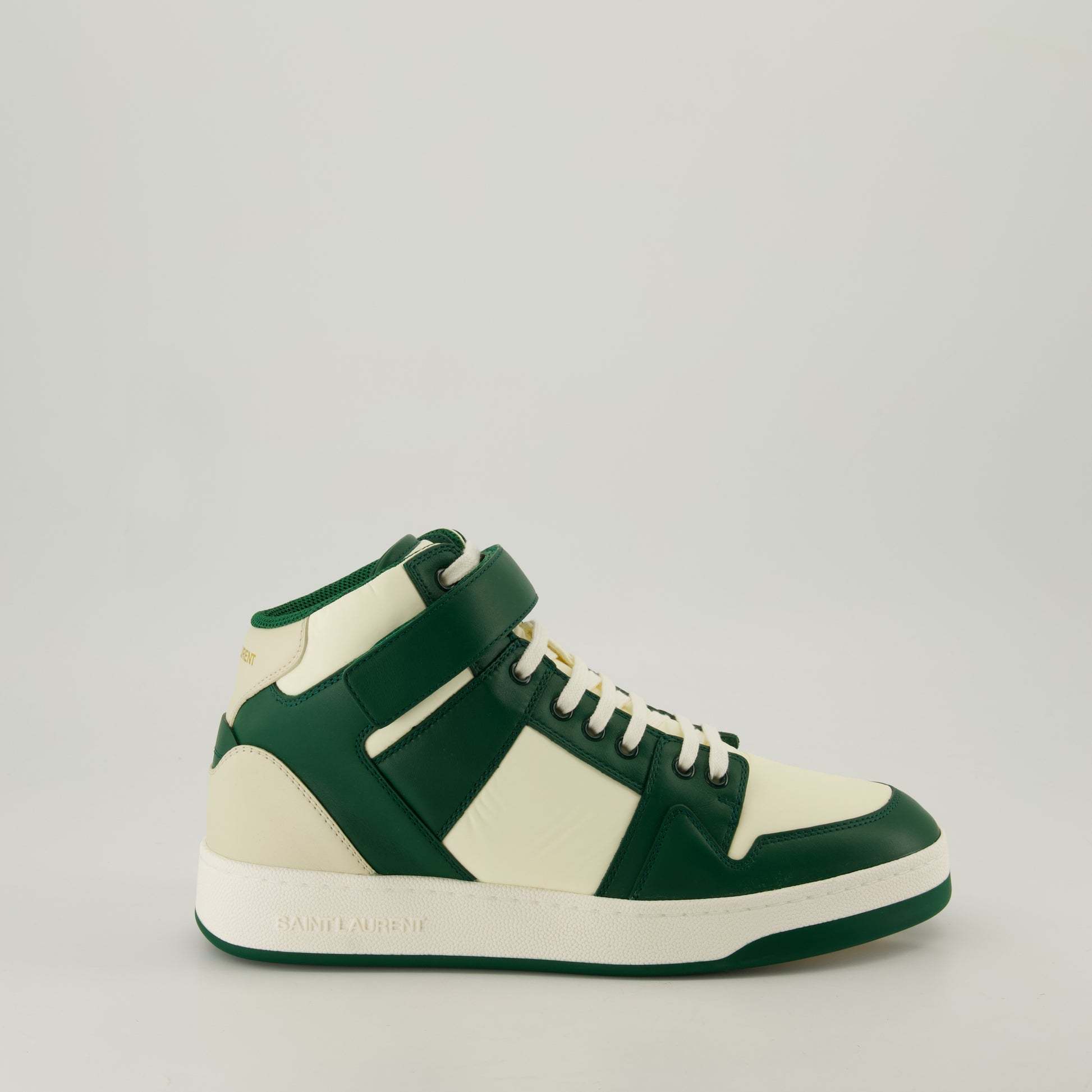 国内発送★SAINT LAURENT★ロゴ Lax ハイトップ スニーカー 国内発送☆SAINT LAURENT☆ロゴ Lax ハイトップ スニーカー