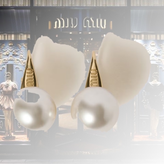 【スタイルのアクセントに】MIUMIU メタル パールピアス ミュウミュウ Miu Miu MIUMIU ピアス 5IO132 2F89 メタル パール
