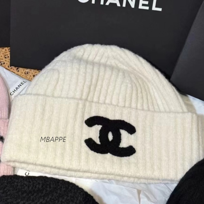《24K》ロゴがアクセント♪【CHANEL】シャネル ニットキャップ