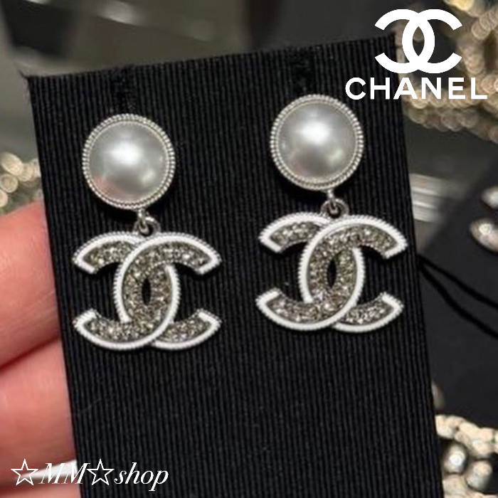 【パールが華やか♪】CHANEL CCロゴ パールピアス パールが華やか♡シャネル☆ピアス☆キラキラCCマーク