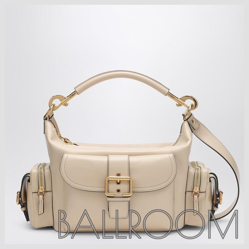 バッグ・カバンその他 CHLOE BEIGE LEATHER CAMERA BAG