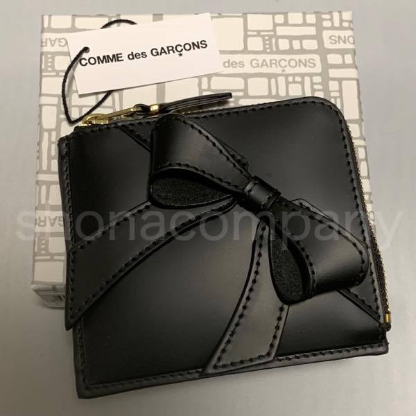 【関税込】◆COMME des GARCONS◆リボン ジップ コインケース