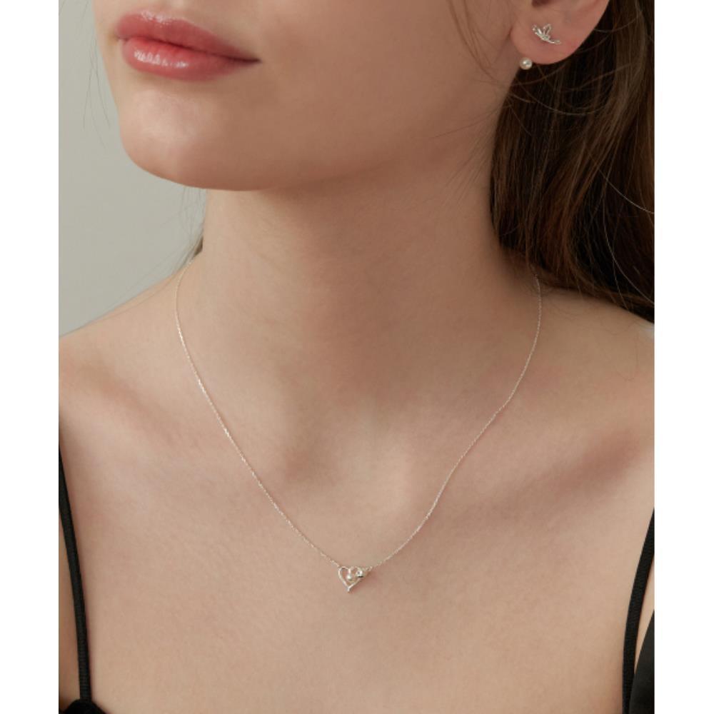 ネックレス・ペンダント TATIANA Silver 925 Heart Inside Pearl Necklace NZ2183 500515