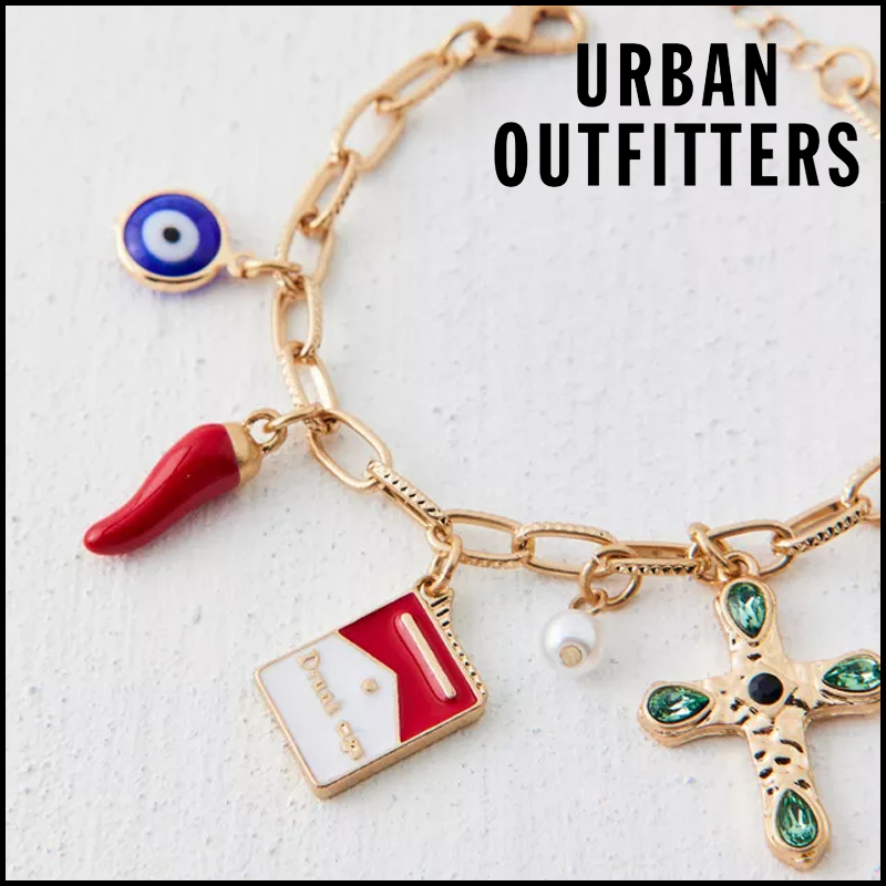 Urban Outfitters☆揺れるマルチチャーム・チェーンブレスレット