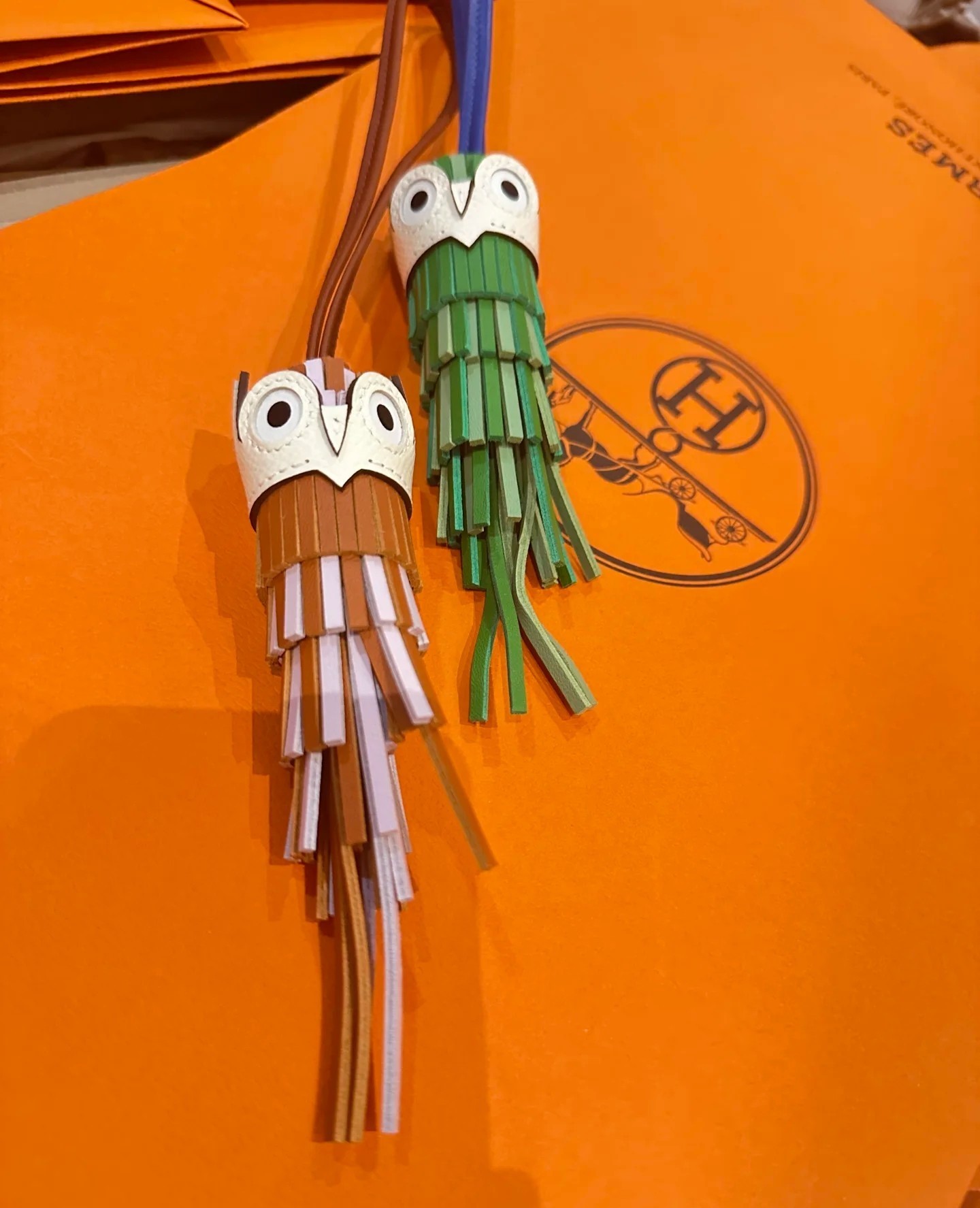【フクロウモチーフ♪】ランダムカラー★ HERMES バッグチャーム HERMES】エルメス petit h フクロウ チャーム ランダムカラー