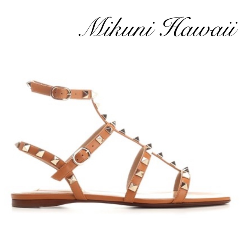 ★VIP価格SALE★Valentino Garavani★Rockstud フラットサンダル