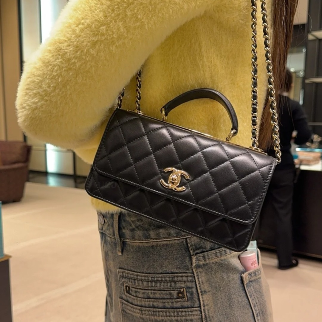《漂う高級感！！》 CHANEL ハンドバッグ