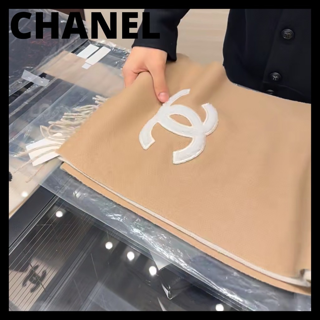 《巻くだけで可愛い♪》CHANEL スカーフ マフラー