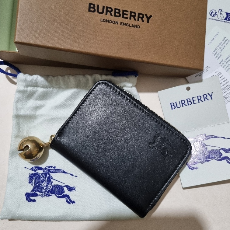 SALE☆Equestrian Knight/鈴【送込Burberry】3辺Zip小財布☆黒革