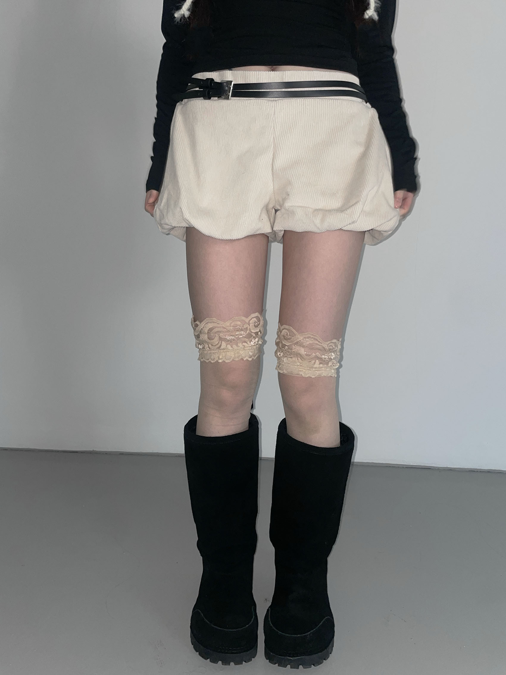 《THEAIRTOWN》 pumkin corduroy short