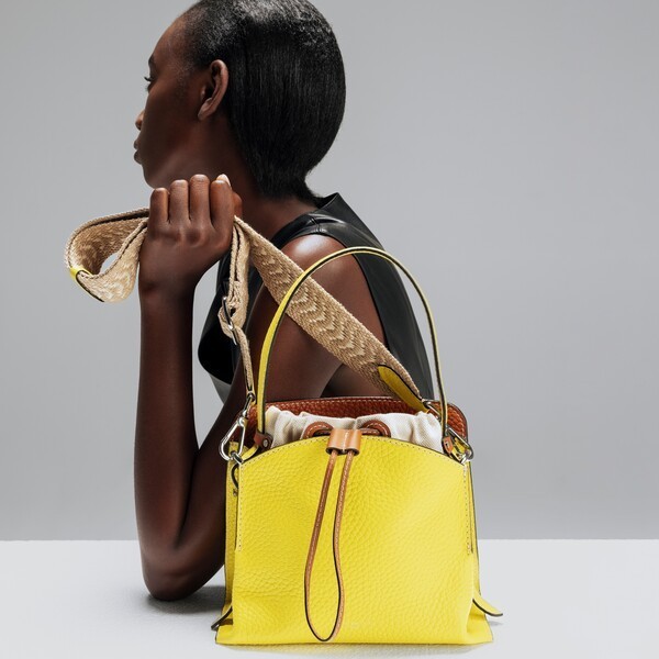 □GIANNI CHIARINI□ASIA アジア S