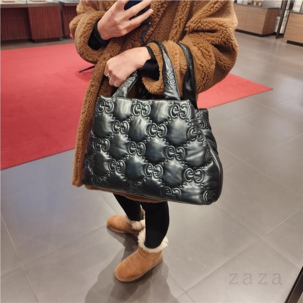 【送料込み】SALE!!Gucciグッチ♪781386
