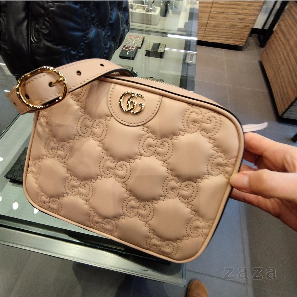 【送料込み】SALE!!Gucciグッチ♪702234★MATELASSE