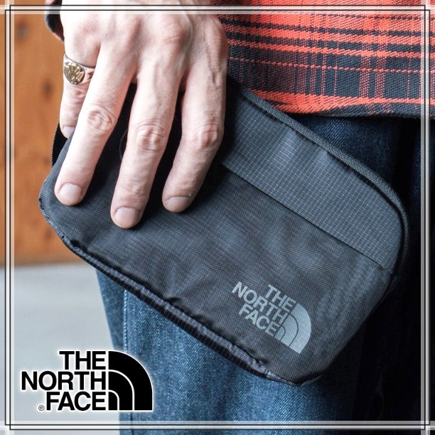 早い者勝ち!!! THE NORTH FACE ◆ ヘイジーポーチS