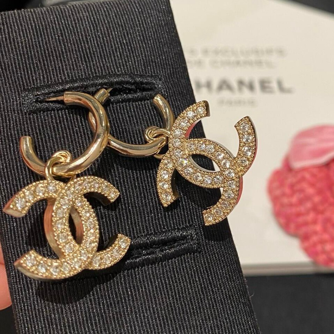 《お花が可愛い♪》CHANEL ピアス フラワーモチーフ