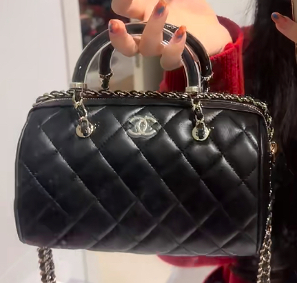 国内発送【上品でかわいいサイズ】CHANEL ミニボストンバック