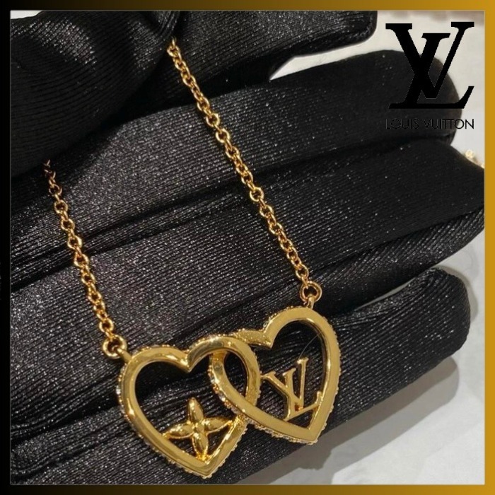 コーデのアクセントにも☆】CHANEL ロングネックレス