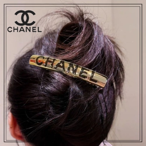 【シンプルなデザイン♡】CHANEL ロゴ バレッタ
