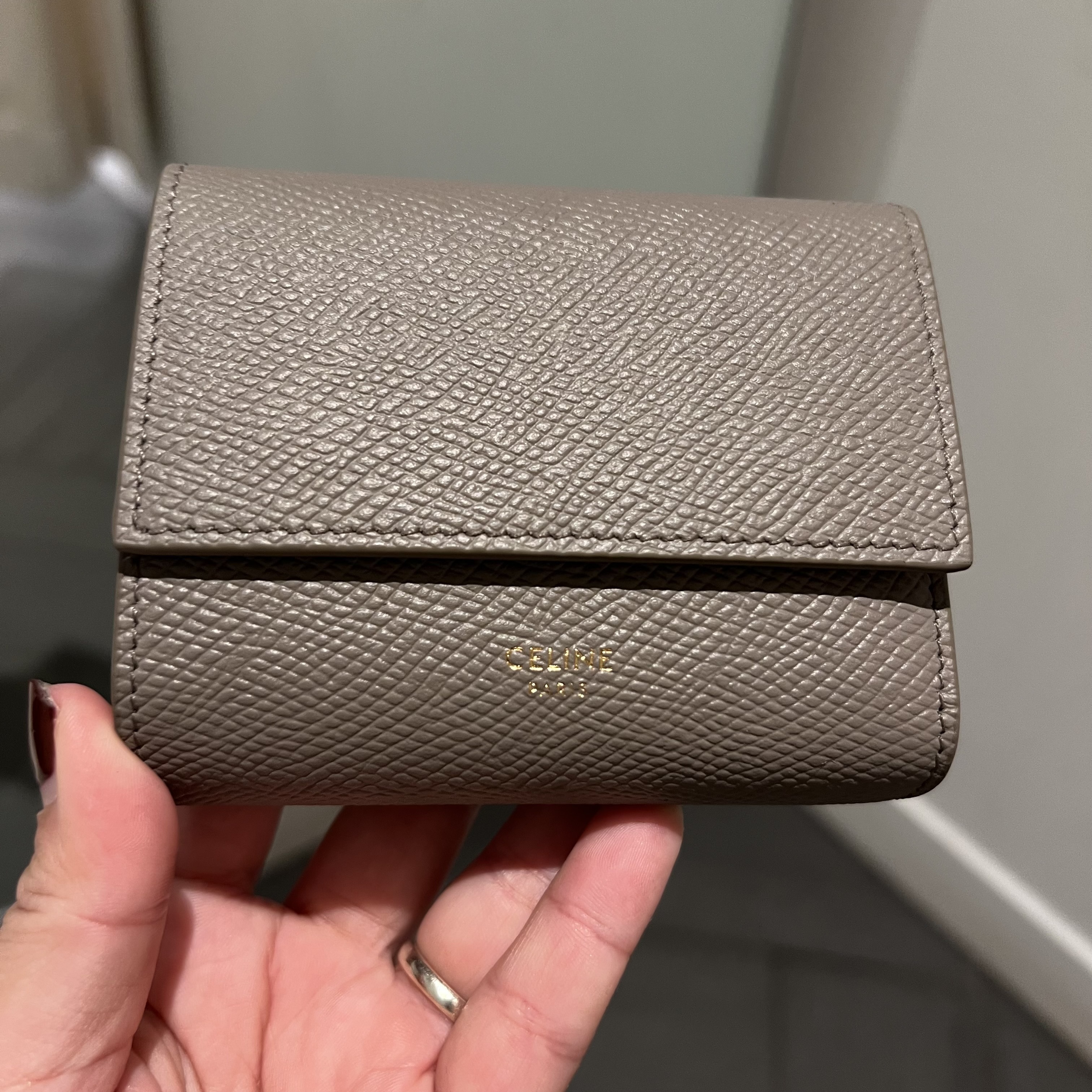 【CELINE】セール！スモール TRIFOLD ウォレット 三つ折り財布