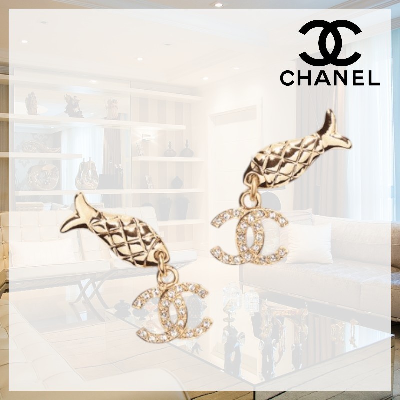 【洗練された海のモチーフ】CHANEL CCロゴ ピアス