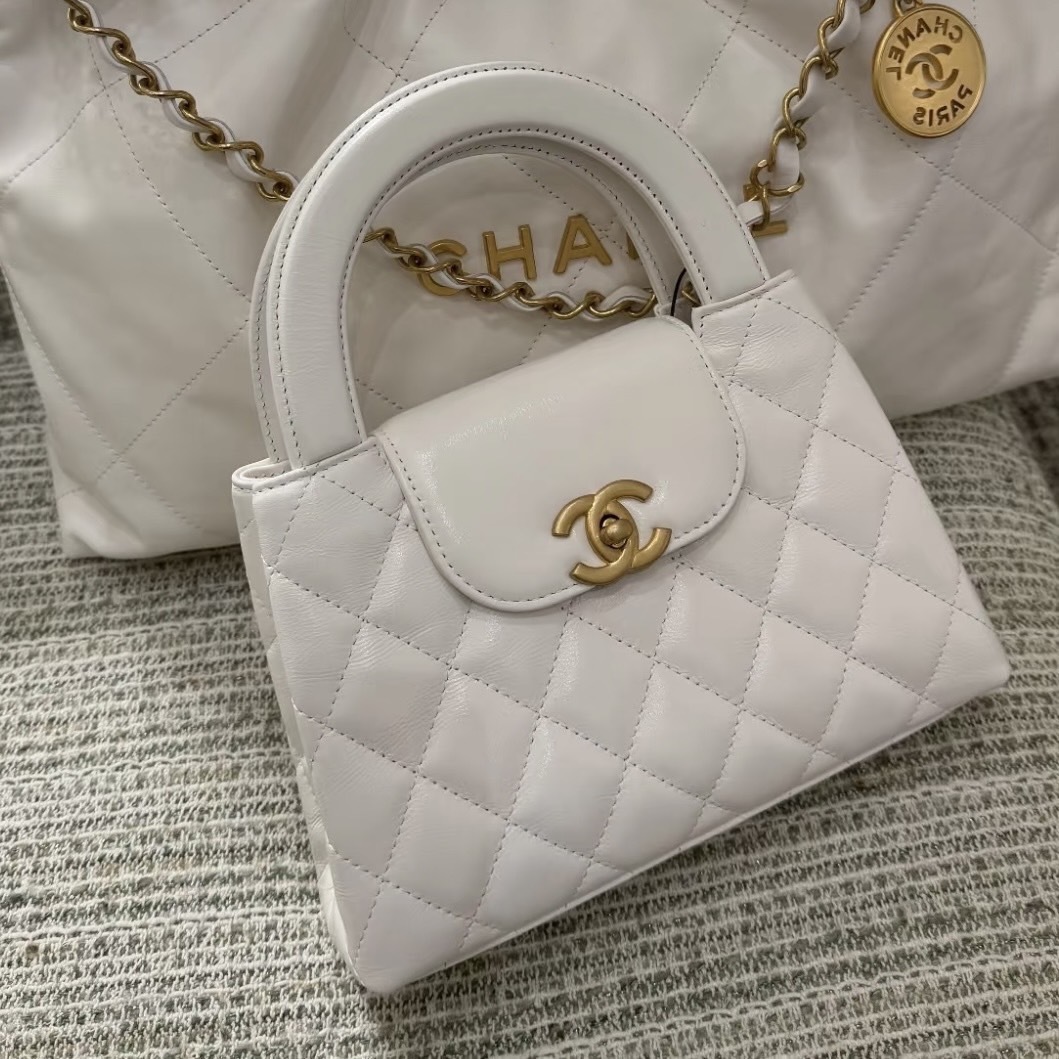 カラバリ豊富♪【CHANEL】ミニケリー チェーンクラッチバッグ カラバリ豊富♪【CHANEL】ミニケリー チェーンクラッチバッグ