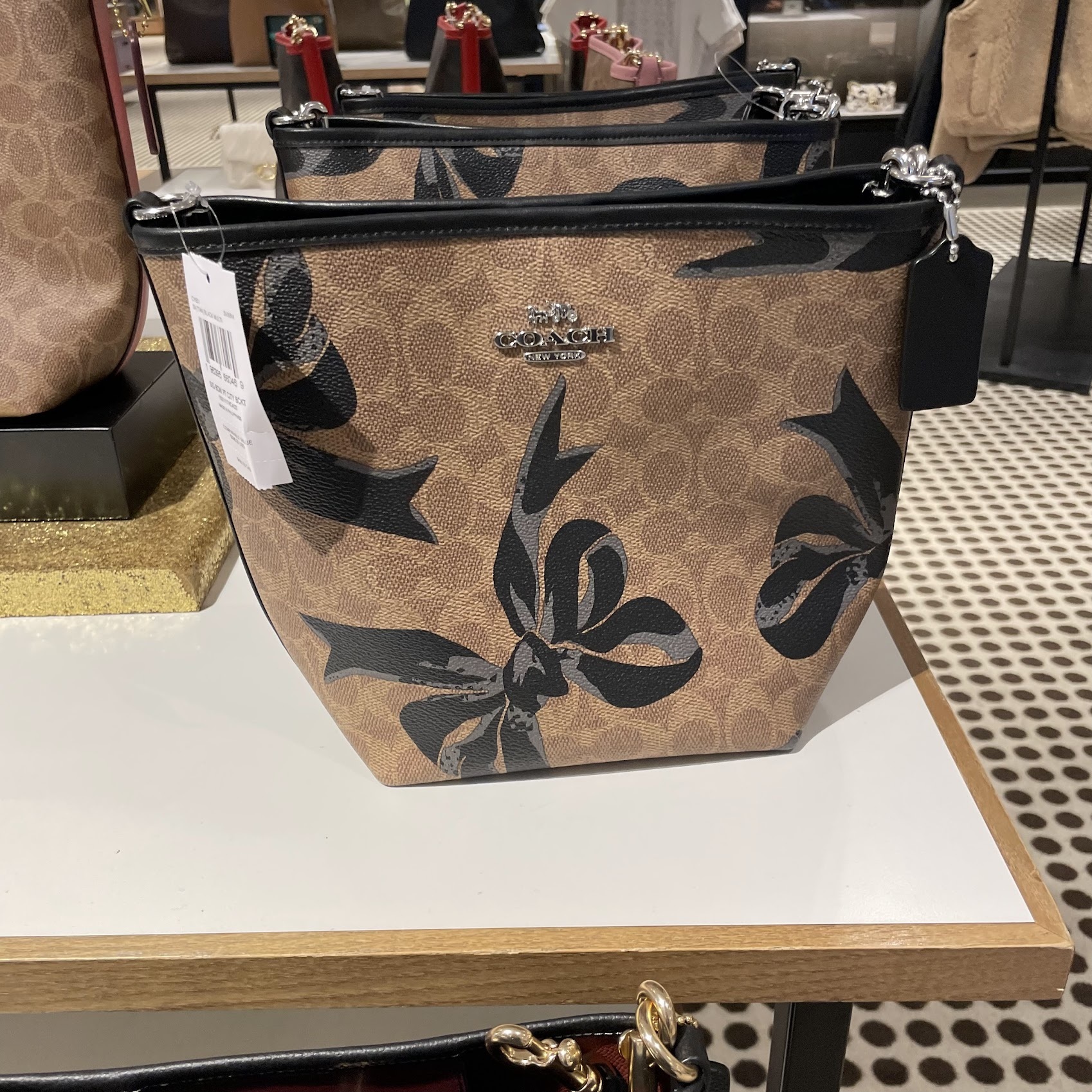 国内即発COACH ボウ プリント シティ バケットバッグ 2WAY CY651 COACH◇シティ バケット バッグ ・ボウ プリント CY651