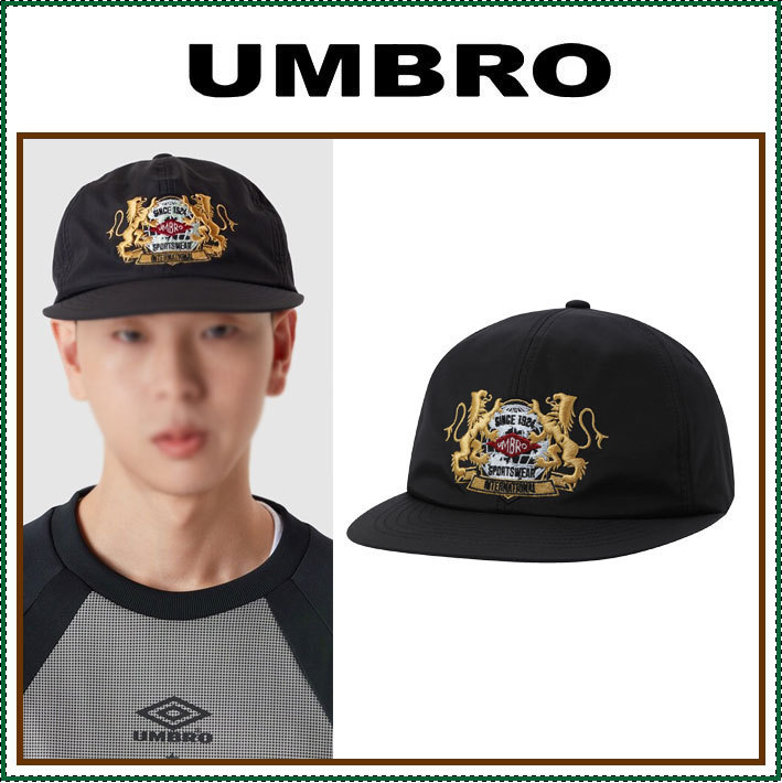 【UMBRO】 Graphic half-brim cap /追跡付