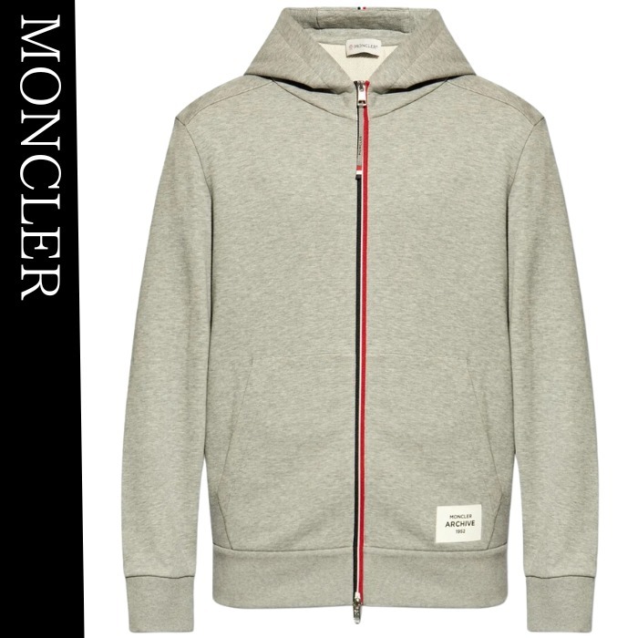 ★関税込★MONCLER★ロゴパッチ ジップアップ パーカー★ 関税込☆VIP価格【MONCLER】ロゴ パッチ ジップアップ パーカー