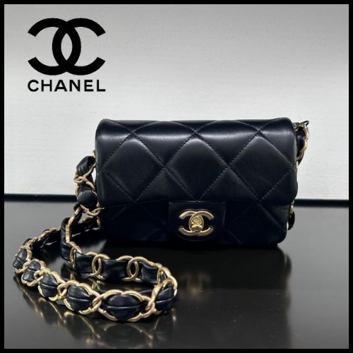 【CHANEL】チェーンが目を惹く♪ ミニフラップバッグ 黒