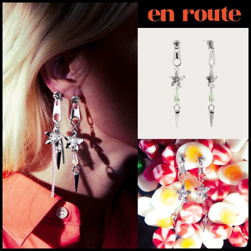 関税/送料込み【en route】ジップルスパイクイヤリング