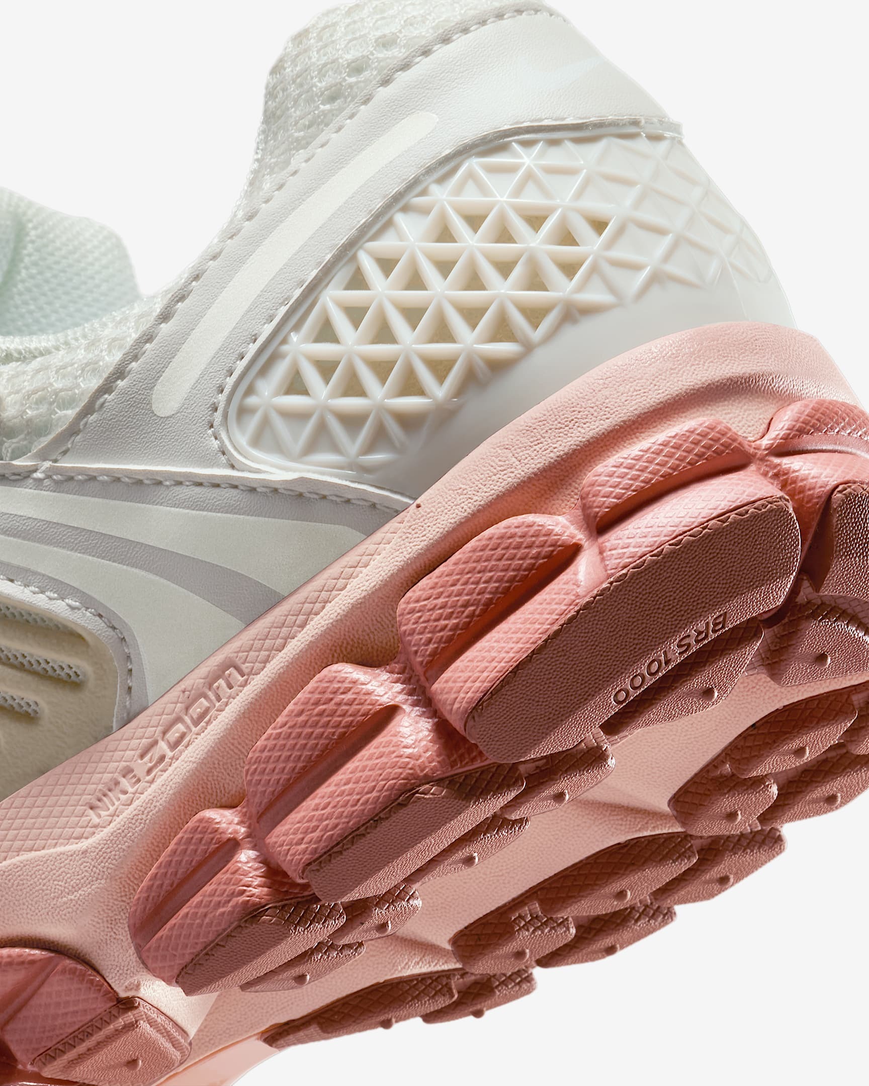 ★NIKE★大人気★ZOOM VOMERO 5 PRM ズームボメロ★追跡可 ☆NIKE☆大人気☆ZOOM VOMERO 5 / ズームボメロ5☆追跡可 (Nike