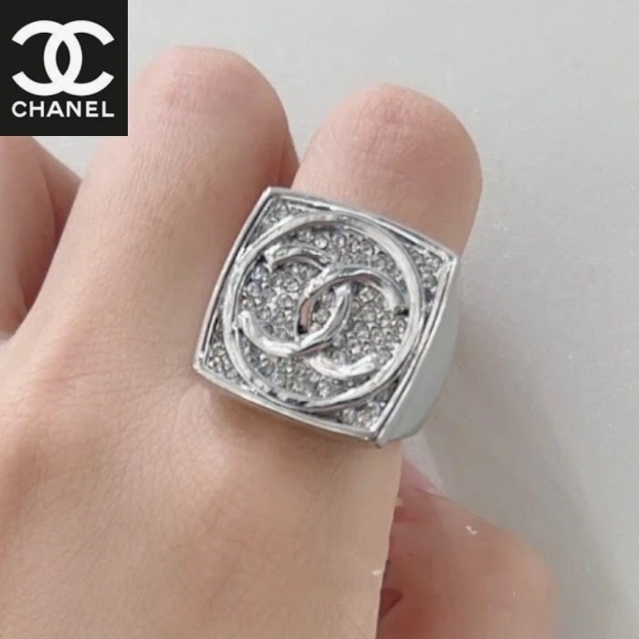輝く存在感♡【CHANEL】デザイン シルバー リング
