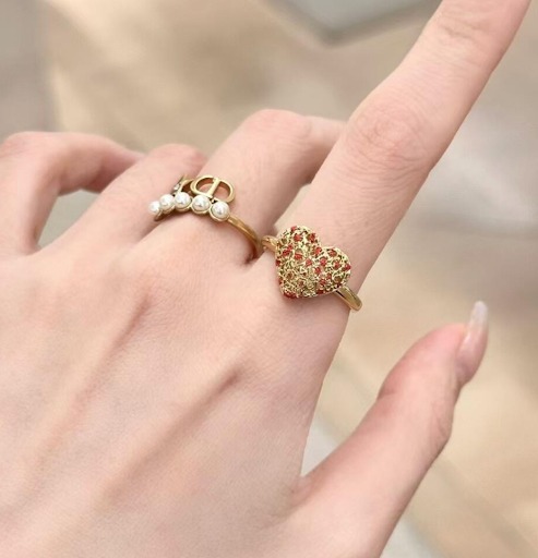 《キュート♡》DIOR Coeur des Curiosites リング