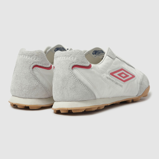 [人気] ★UMBRO★First Jogger V2★スニーカー (ユニセックス) 韓国*UMBRO□新作*ユニセックス スニーカー FIRST JOGGER V2