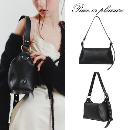 [ペインオアプレジャー] PAIN OR PLEASURE-LACE SHOULDER BAG☆ PAIN OR PLEASURE(ペインオアプレジャー) バッグ・カバン