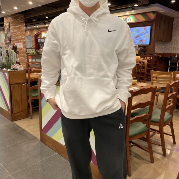 韓国人気 [NIKE] スウッシュ 起毛フードTシャツ (4color)