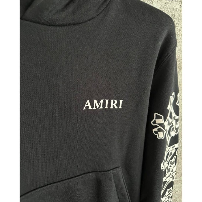 《グラフィックが魅力的》【AMIRI】Bones Stacked フーディ