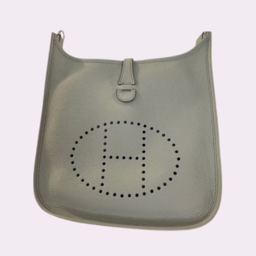 ◇贈り物にも◇ HERMES (エルメス) 《エヴリン》29 ショルダー