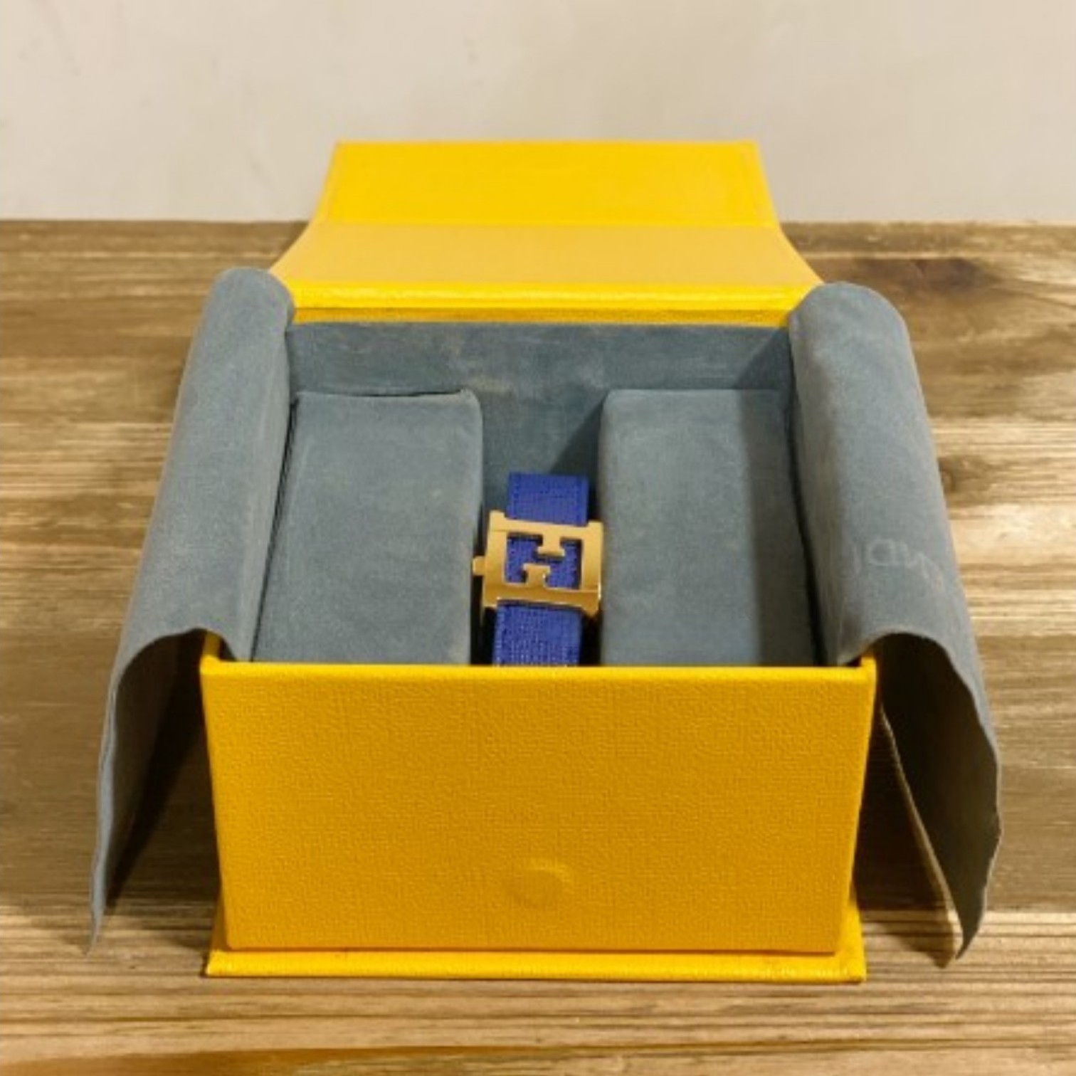 【Fendi】フェンディ★bracelet★ブレスレット★ゴールド
