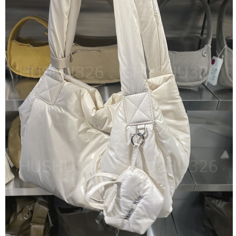 ★Matin Kim★MATIN BIG PUFFER BAG