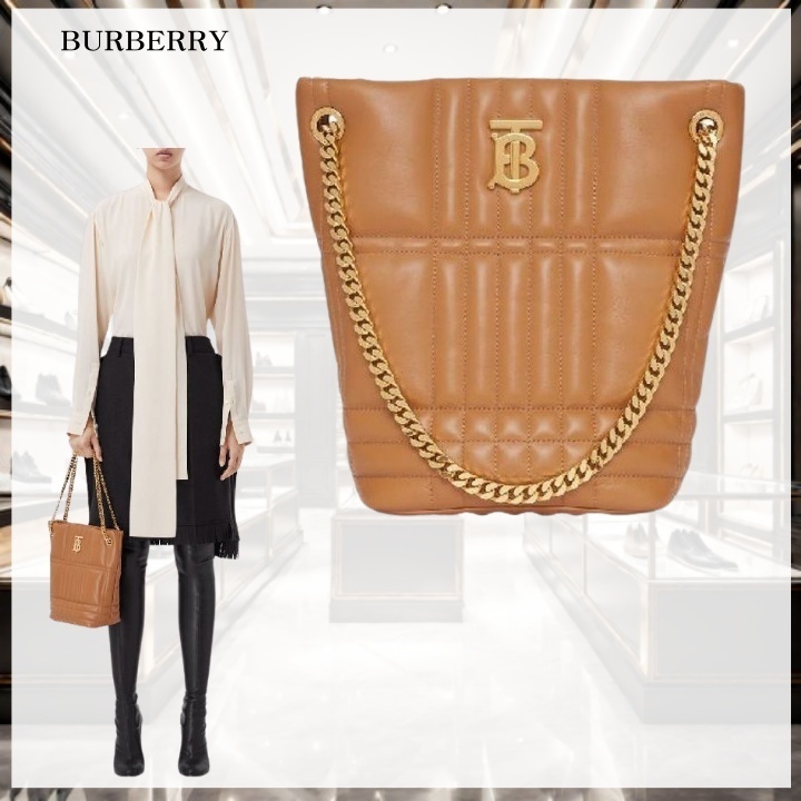 【BURBERRY】キルティングレザーバケットバッグ トートバッグ