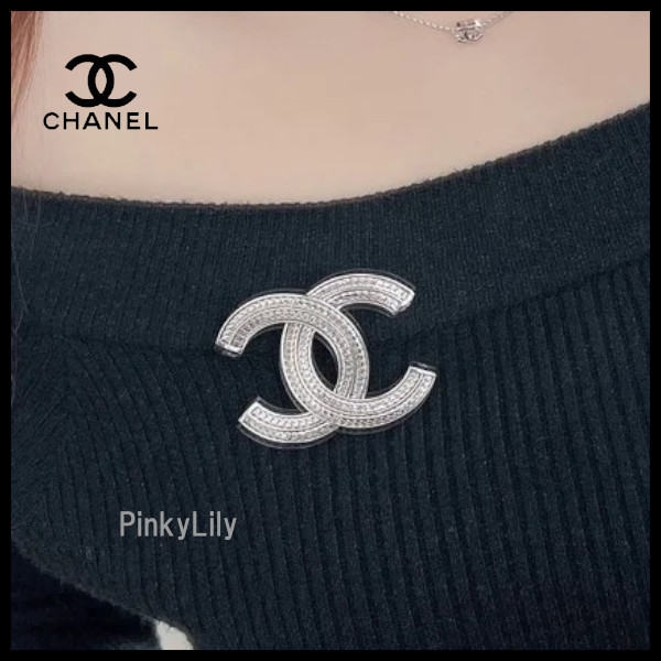 希少なシルバーアイテム】CHANEL☆ブローチ CCロゴ