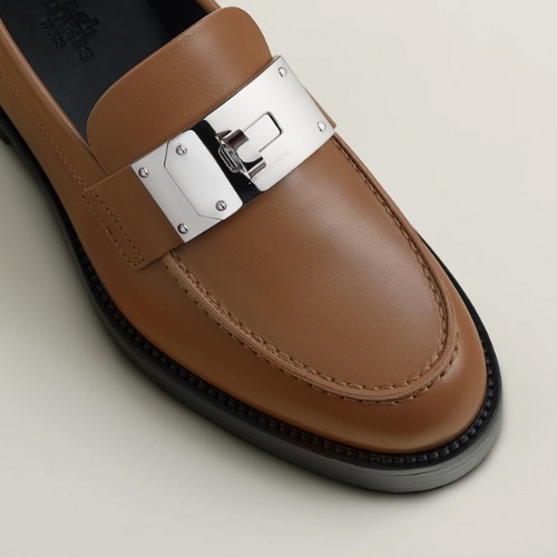 【エレガントかつ軽快な足元に★】HERMES★モカシン《ホット》