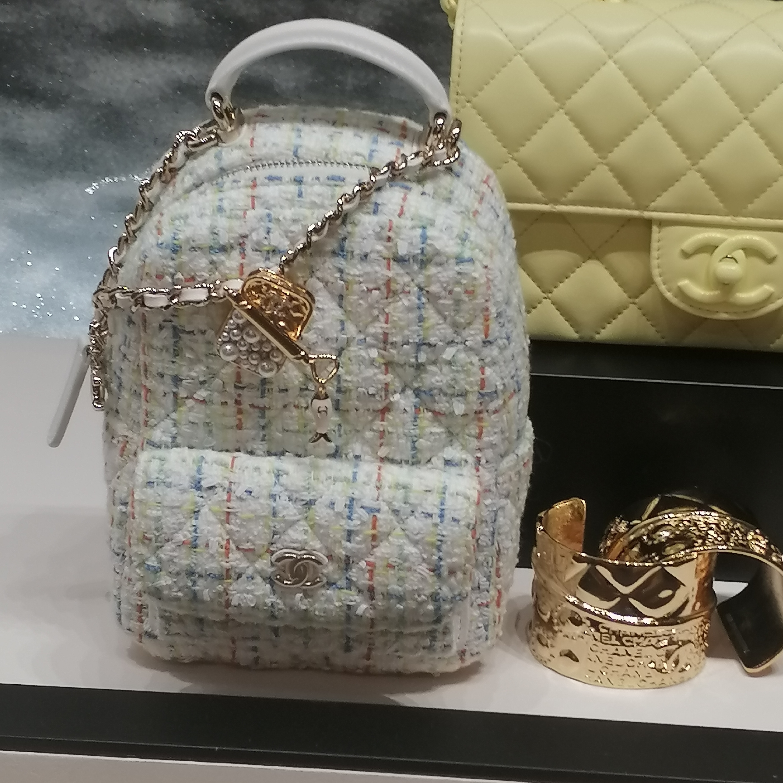 CHANEL☆クラシック ミニ バックパック☆他カラーあり