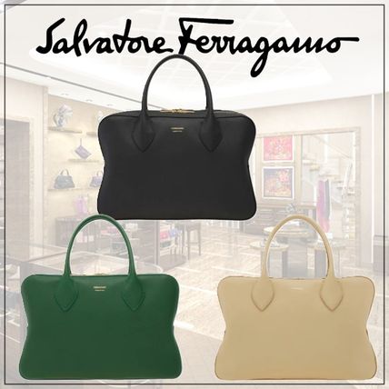 FERRAGAMO直営店 モノグラム星型トートバッグ（M） 星型 FERRAGAMO(フェラガモ) バッグ・カバン(レディース) - 海外