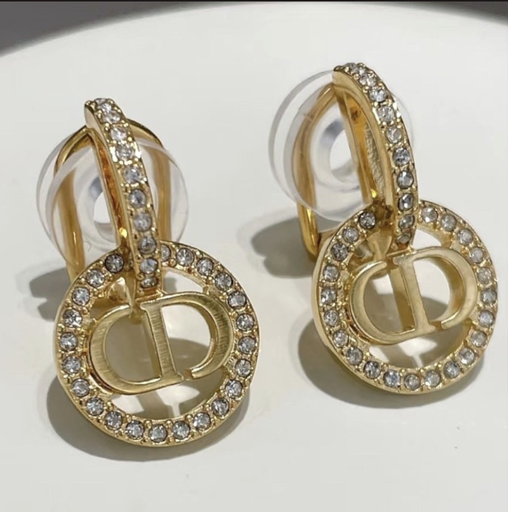 【穴開けてなくても大丈夫♡】Petit CD クリップイヤリング DIOR イヤリング Petit CD クリップ プチ ギフト☆国内発送