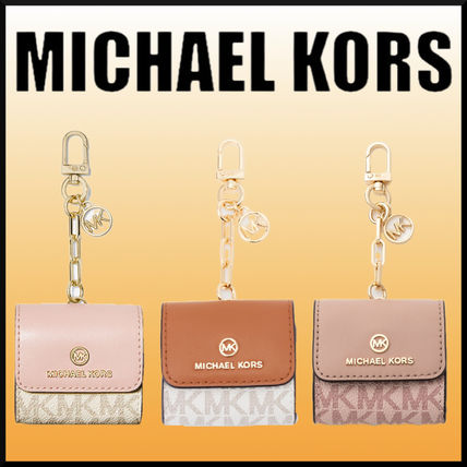 AIRPODS Michael Kors(マイケルコース) - 海外通販のBUYMA