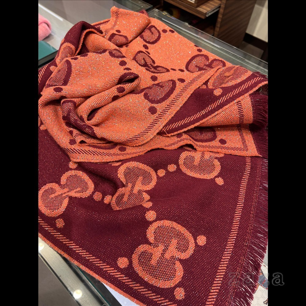 【送料込み】SALE!!Gucciグッチ♪598993