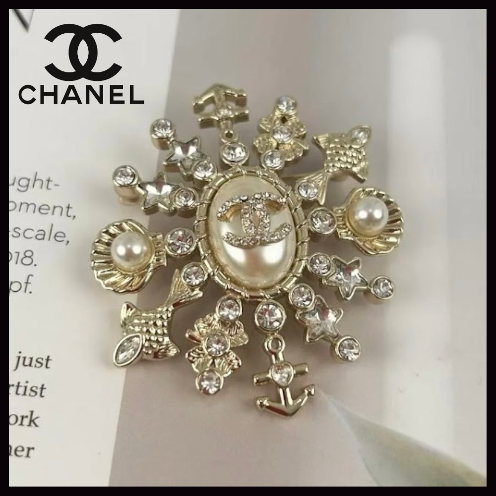 【ゴージャスでお洒落♪】 CHANEL ブローチ