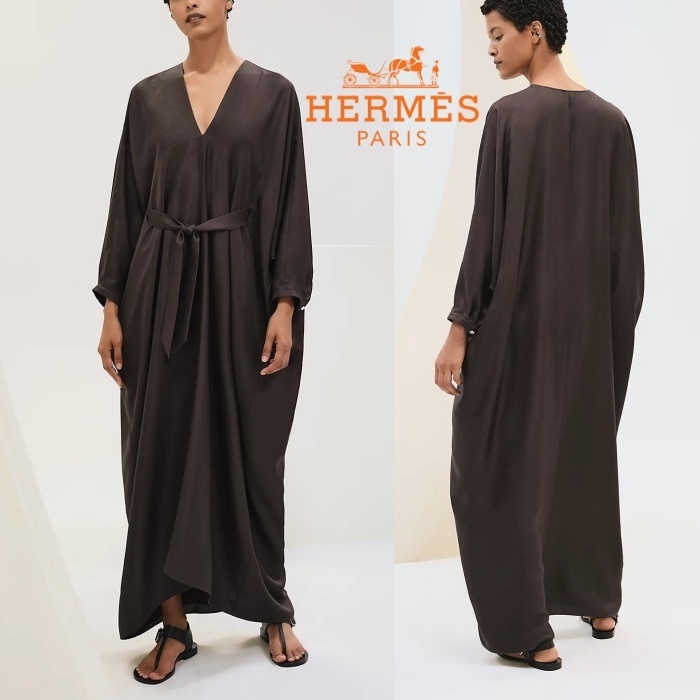 シンプルな上品さ【HERMES】カフタン風フレアドレス